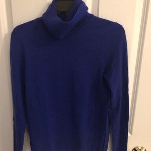 AQUA Cashmere: Electric Blue Turtleneck Sweater